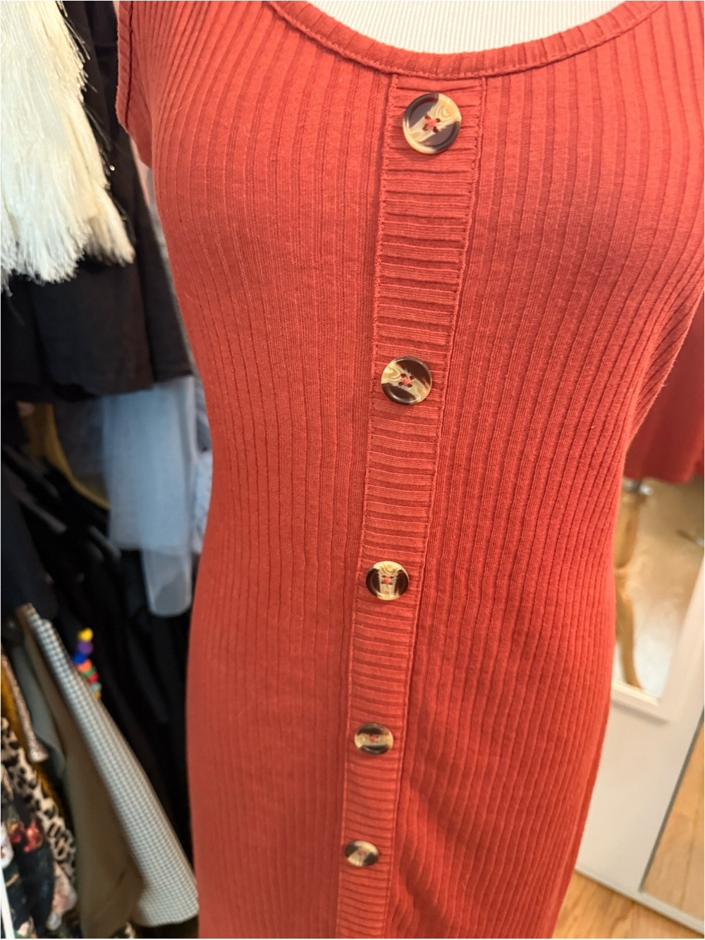 Ardene Rust Ribbed Button-Front Mini Dress Size Large - Picture 2 of 8